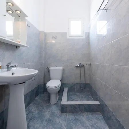 بيت ضيافة Sardis 3*