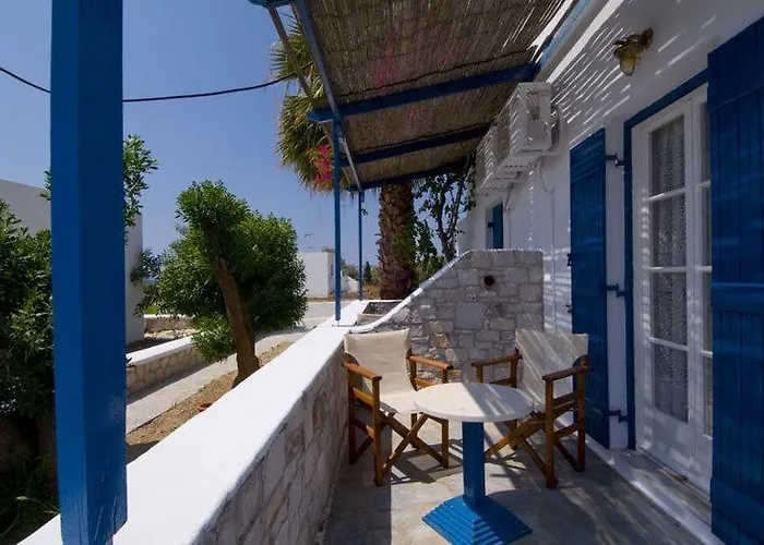 σάρδης Πανσιόν Κίμωλος