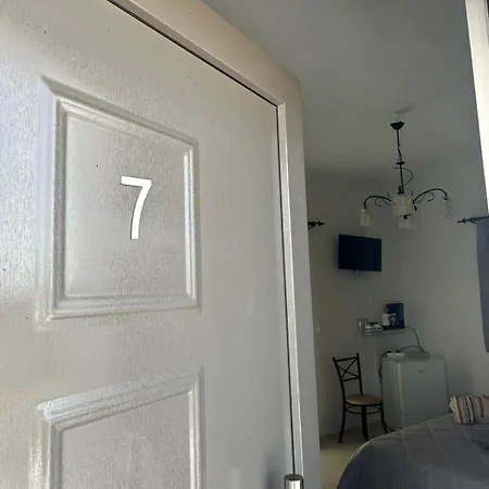 Sardis Guest house