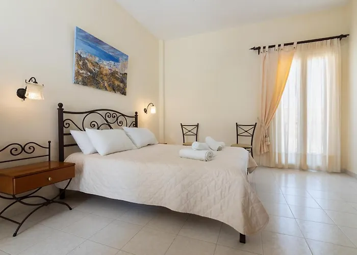 Sardis Guest house 3*